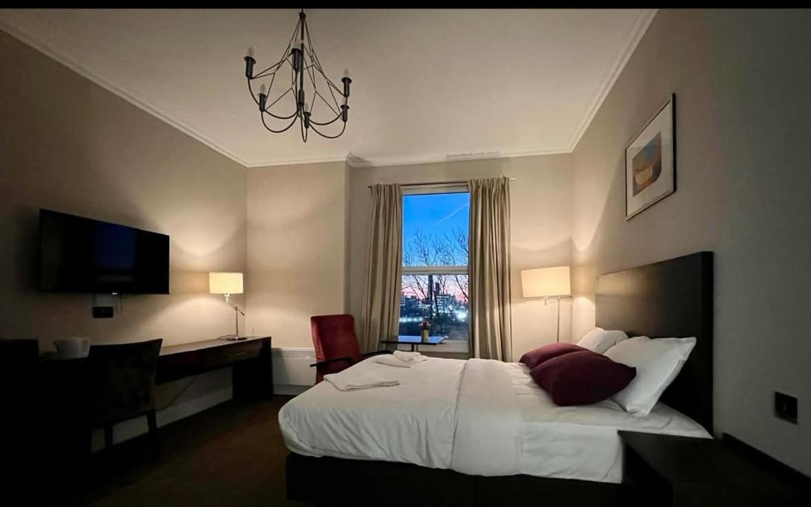Green Ariana Hotel - Near Wembley And Central Londres Exterior foto