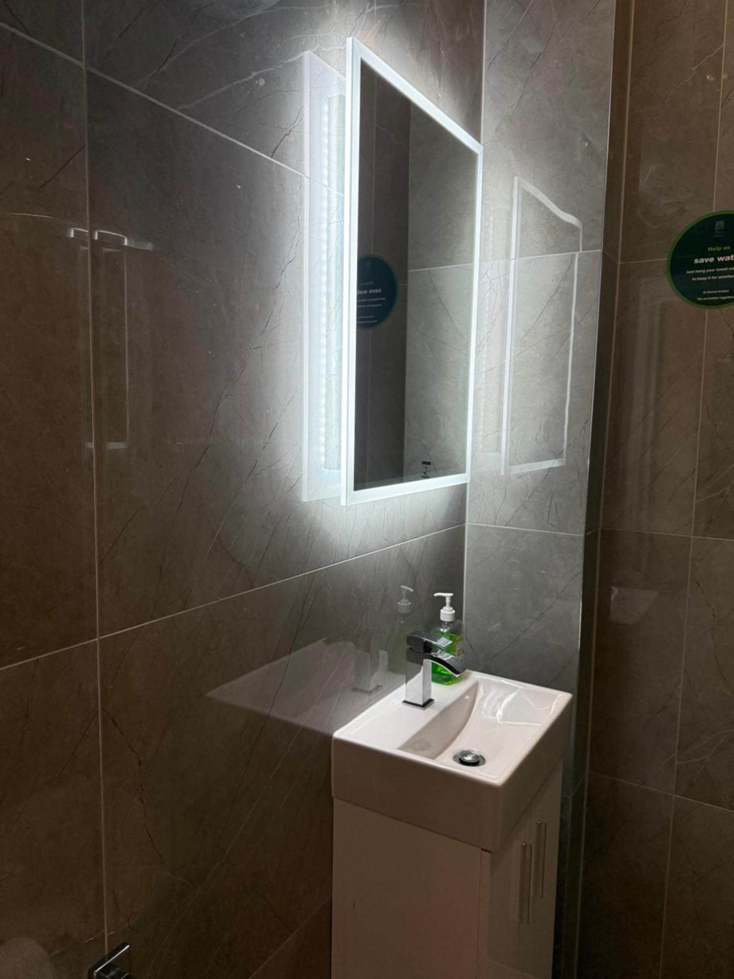 Green Ariana Hotel - Near Wembley And Central Londres Exterior foto